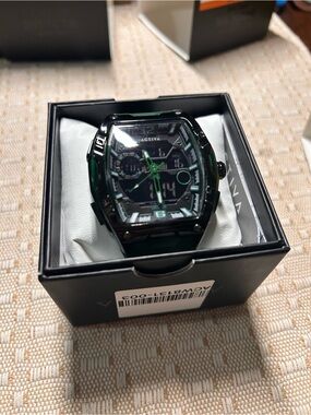 Activa Venzis x Invicta Men’s Sports Watch